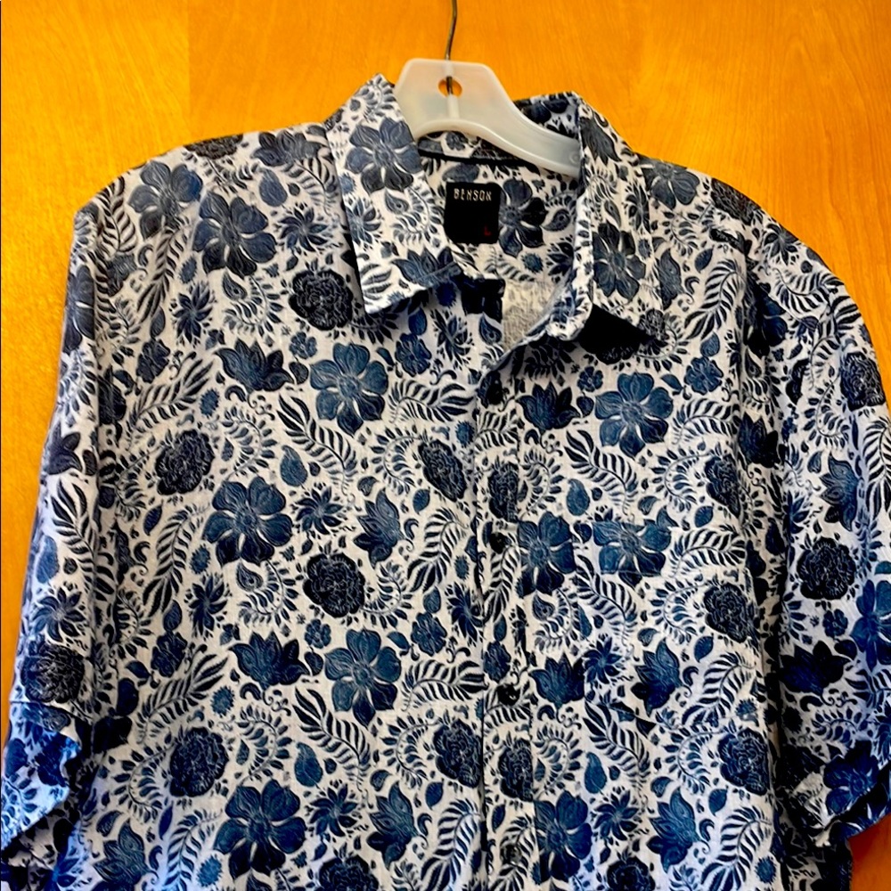 Benson Linen Button Front Short Sleeve size Large Floral Print Shirt